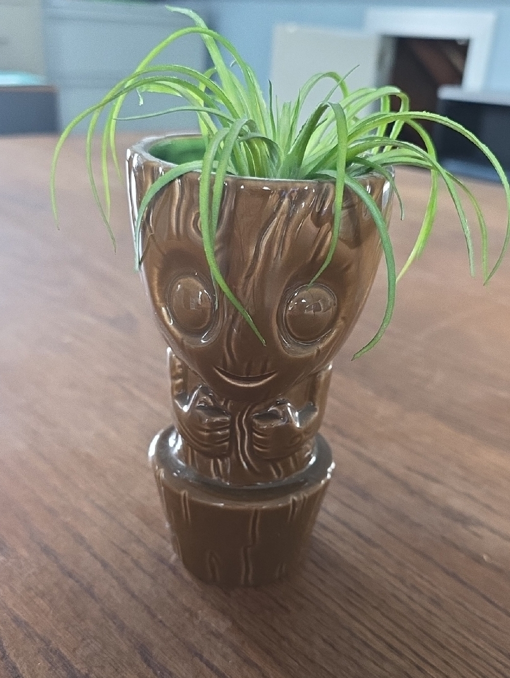 Groot-Inspired Brown Ceramic Planter - GEEKTikis